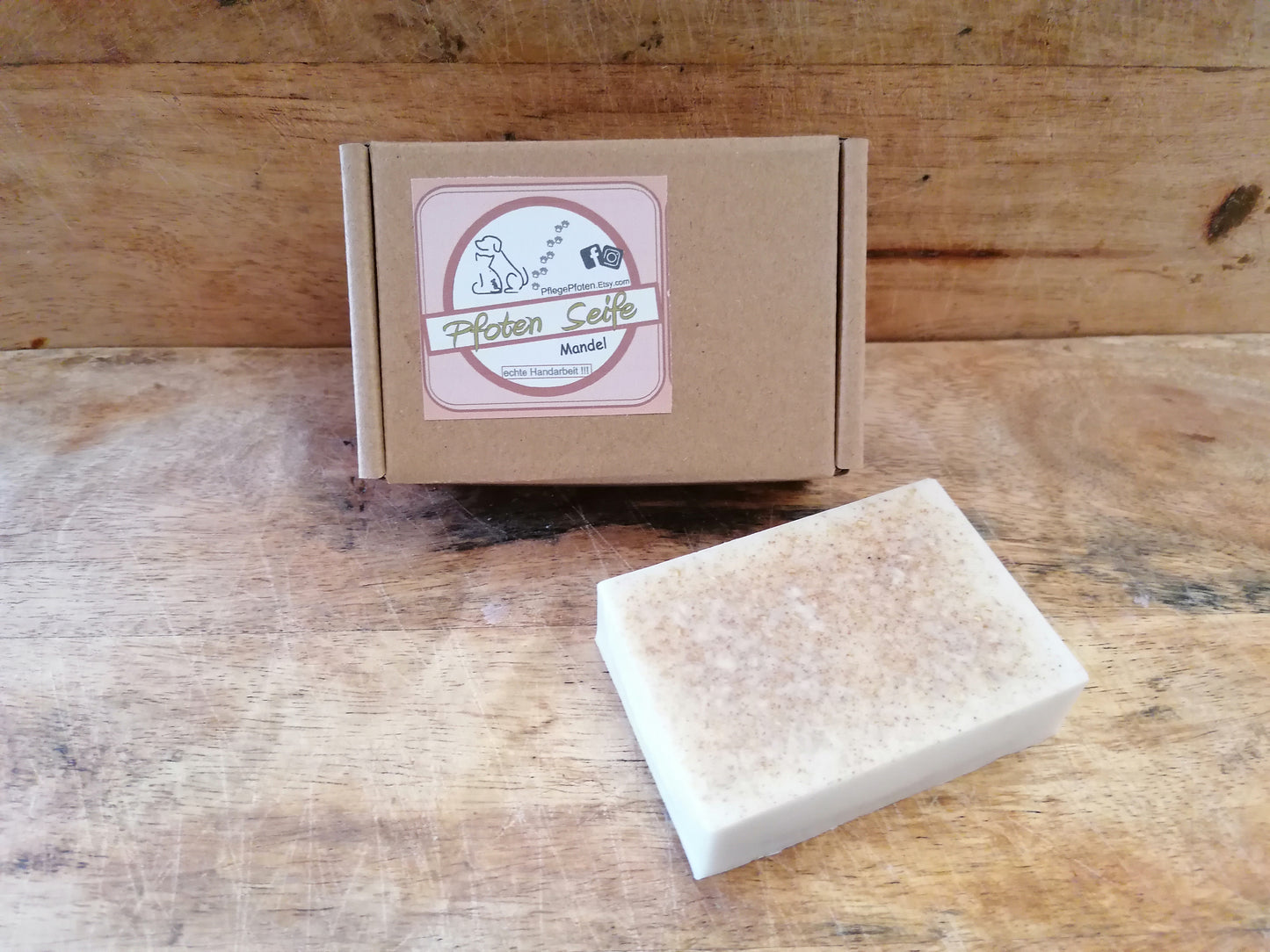 Mandel - Hundeseife - Feste Seife Seife mit Mandel - Seifenstück 100g