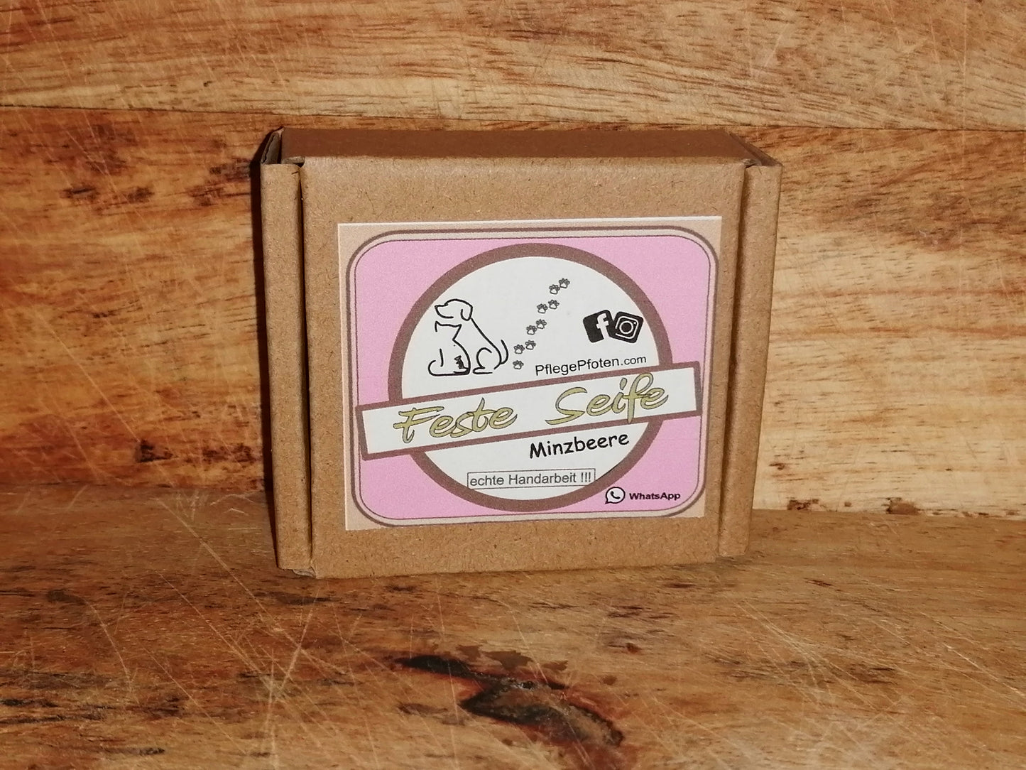 MINZBEERE - Hundeseife - Feste Seife - Rosa mit Glitzer - Pfote 25g